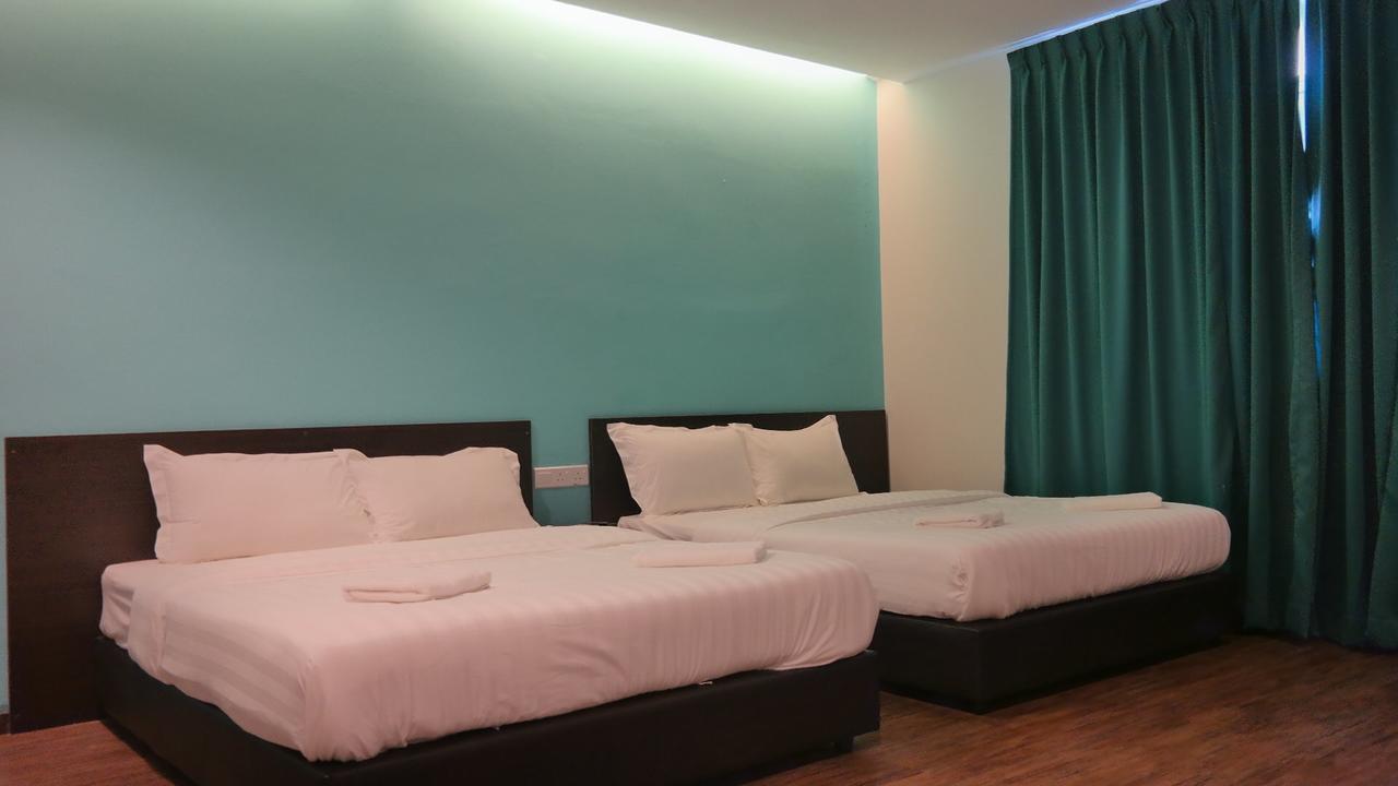 Clover Hotel Ipoh Esterno foto