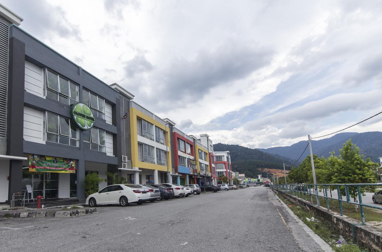 Clover Hotel Ipoh Esterno foto