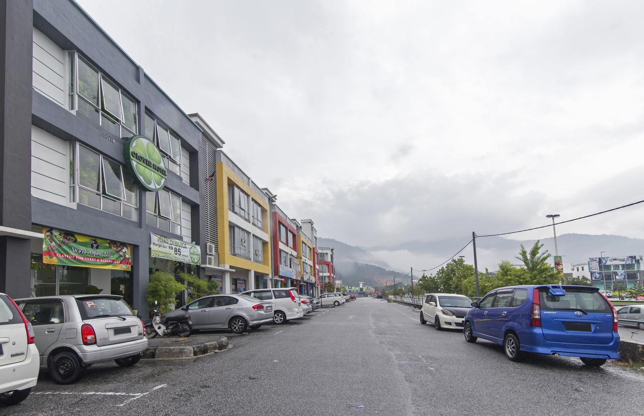 Clover Hotel Ipoh Esterno foto