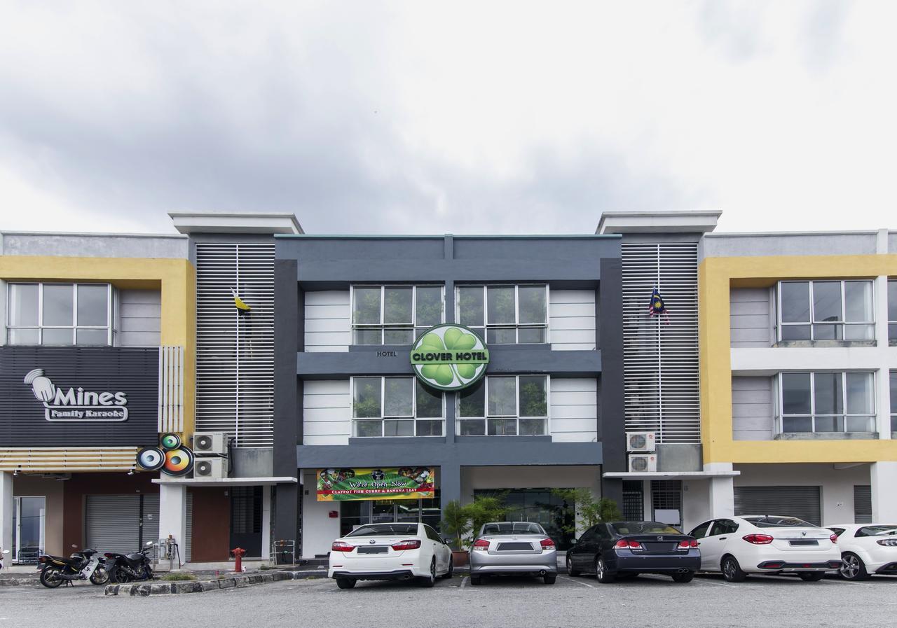 Clover Hotel Ipoh Esterno foto